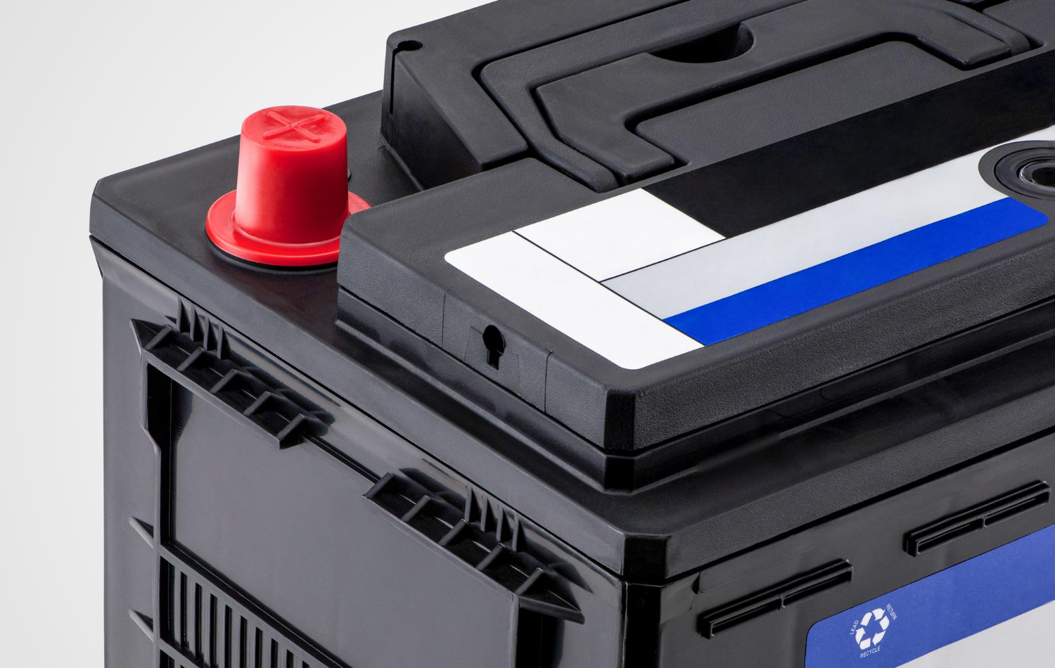 Four Signs You’ve Got Car Battery Trouble United Auto