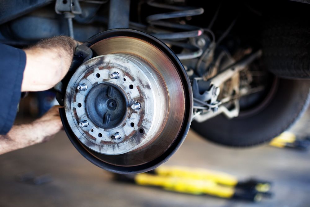 How To Tell When Your Brakes Need Repair